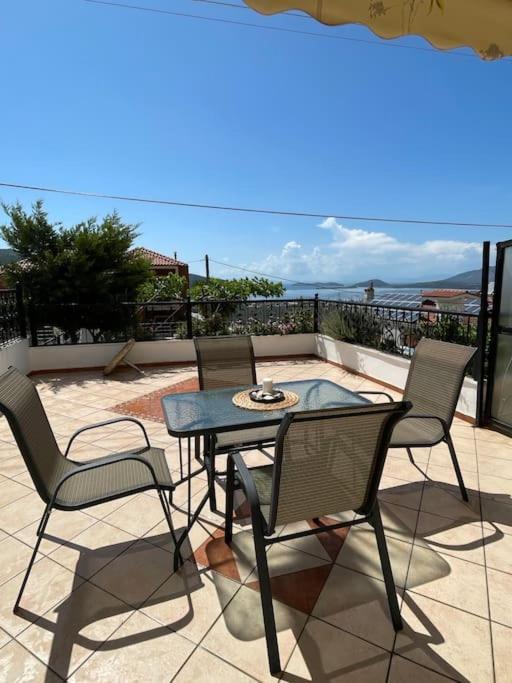 Holiday home Areti's
